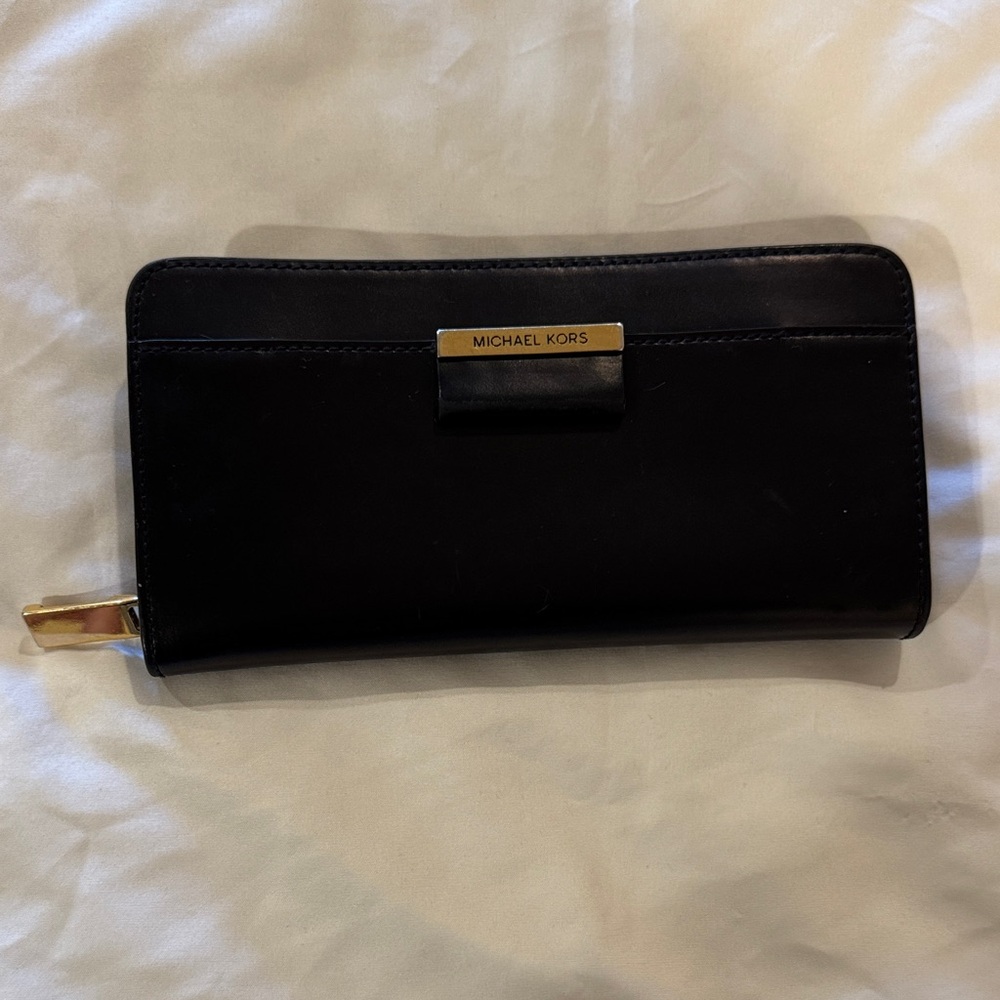 Michael Kors Lexi leather continental wallet
